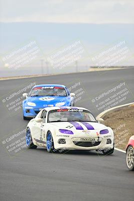 media/Jan-26-2025-CalClub SCCA (Sun) [[cfcea7df88]]/Group 1/Race/